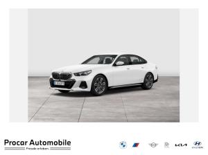 BMW i5 eDrive40 M Sport ACC RFK NAVI Standh. LED LM