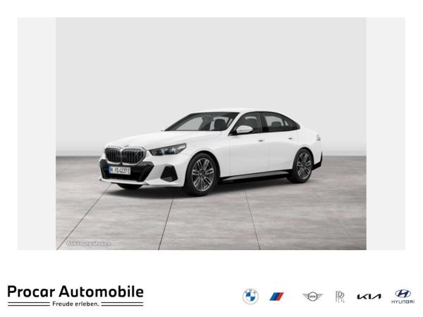 BMW i5 eDrive40 M Sport ACC RFK NAVI Standh. LED LM