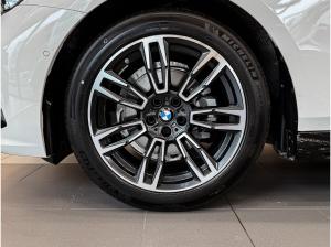 BMW 520 520i M Sport HUD PANO ACC 360°KAM RFK NAVI LED