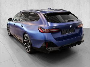 BMW i5 eDrive40 M Sport HUD PANO ACC AHK 360°KAM LM