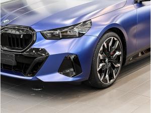 BMW i5 eDrive40 M Sport HUD PANO ACC AHK 360°KAM LM