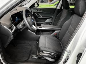 BMW iX1 xDrive30 HUD PANO ACC 360°KAM RFK