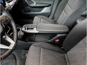 BMW iX1 xDrive30 HUD PANO ACC 360°KAM RFK