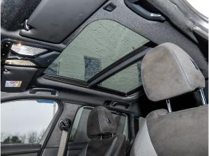 BMW 330 330d xDrive Touring M Sport 19'' Pano DA PA+ HiFi