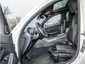 BMW 330 330d xDrive Touring M Sport 19'' Pano DA PA+ HiFi