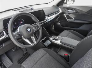 BMW X2 sDrive20i PANO RFK NAVI LED PDC V+H DAB LM