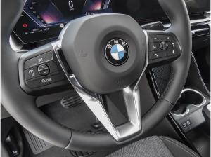 BMW X2 sDrive20i PANO RFK NAVI LED PDC V+H DAB LM