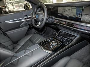 BMW i7 eDrive50 M Sport Pro HuD+Sky Lounge+TV+Massage vo.u.hi.+Autobahnassistent+Browers&Wilkins+Automatikt