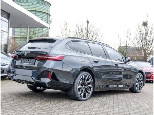 BMW i5 eDrive40 21  M Sport Pro 360° HuD PANO B/W Autobahnass.