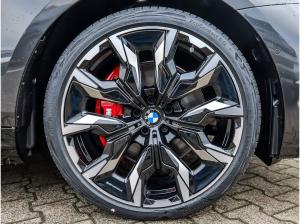 BMW i5 eDrive40 21  M Sport Pro 360° HuD PANO B/W Autobahnass.