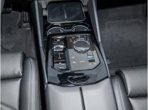 BMW i5 eDrive40 21  M Sport Pro 360° HuD PANO B/W Autobahnass.