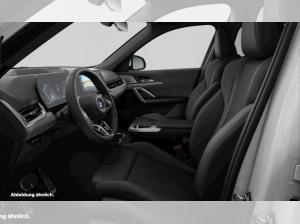 BMW X1 xDrive23i M Sport Pano HUD AHK ACC PA+ DAB 20 LM