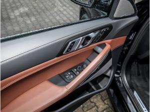 BMW X6 xDrive40d M Sport Pro Pano AHK ACC 360° 22 LM KFZ HK