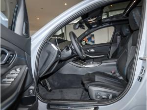 BMW 320 320i M Sport Pro 19  AHK 360° HiFi HuD