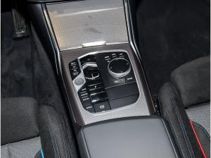 BMW 320 320i M Sport Pro 19  AHK 360° HiFi HuD