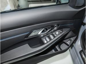 BMW 320 320i M Sport Pro 19  AHK 360° HiFi HuD