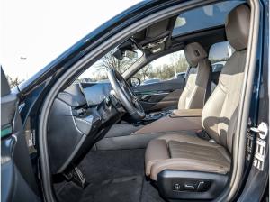 BMW 520 520d Touring M Sport AHK Pano DA+ STHZ PAP LCProf