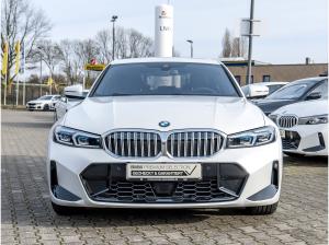 BMW 320 320i Limousine M Sport Glasd. HuD ACC PA+ LED HiFi DAB