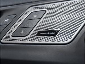 BMW X1 sDrive18i Driving Assistant Plus elektr. Sitze H&K