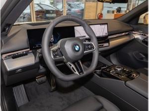 BMW 520 520d M Sportpaket Head-Up HK HiFi DAB LED RFK