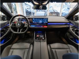 BMW M5 Limousine M Sport PANO ACC AHK RFK NAVI LED