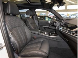 BMW X5 xDrive40d M Sport Pro AHK PANO DAB LED