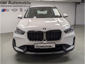 BMW X1 sDrive20i AHK DA+ PA+ HuD ACC 360° Lhz DAB