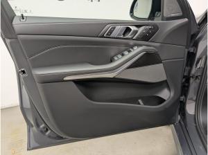 BMW X7 xDrive40d M Sportpaket Pro / Exklusiv Paket / Massagesitze / 22 Zoll / Pano / AHK / H/K / 360° KAM R