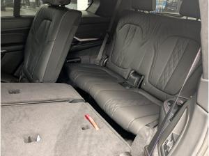 BMW X7 xDrive40d M Sportpaket Pro / Exklusiv Paket / Massagesitze / 22 Zoll / Pano / AHK / H/K / 360° KAM R