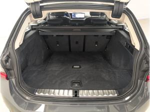 BMW 318 318d Touring PA Komfortzugang 18'' DAB LED