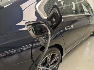 BMW i7 xDrive60 DA Prof PA Prof Massage 20'' Connoisseur Paket