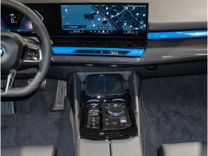 BMW i5 eDrive40 Touring M Sport Pro Innov.Pak. DA Prof AHK Pano LKH B/W