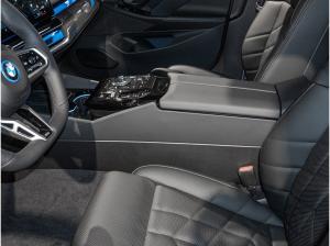 BMW i5 eDrive40 Touring M Sport Pro Innov.Pak. DA Prof AHK Pano LKH B/W