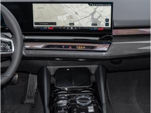 BMW i5 eDrive40 M Sport Pro PANO AHK Adapt.LED