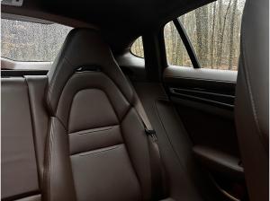Porsche Panamera 4 E-Hybrid