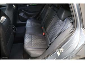 Volkswagen Passat 2.0 TDI SCR R-Line | 📣 Mai-Aktion – sofort verfügbar! 📣