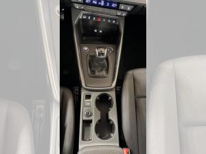 Audi A3 Sportback 30 TDI advanced LED Navi AHK PDC SHZ