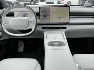 XPENG G6 AWD PERFORMANCE * MJ25 * Light Gray * AHK*Massage* kurzfristig verfügbar *