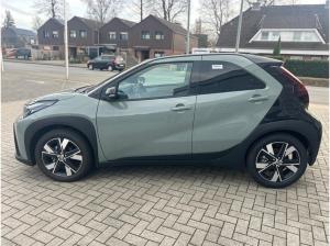 Toyota Aygo X Hybrid 1,5l Teamplayer CVT LED ACC ACP SHZ DAB