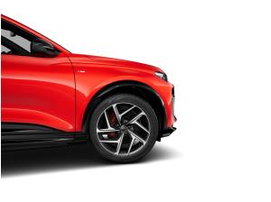 Audi Q6 e-tron 2x S-Line 21'' Pano B&O 360Kamera Luft AHK (UPE: 103.785€)