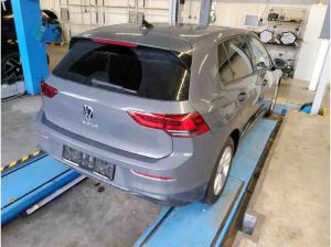 Volkswagen Golf 💥VIII Lim. Life 1.5 TSI 96kW 💥 LED Plus Navi SHZ Einparkhilfe DAB+ LM Digital Cockpit GJR