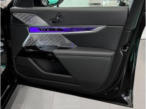 BMW 740 740d xDrive M Sportpaket * Bowers & Wilkins Sound System * Panorama-Glasdach Sky Lounge * Standheizu