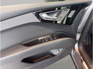 Audi Q4 e-tron S line AHK AR-HuD Pano Matrix 360°