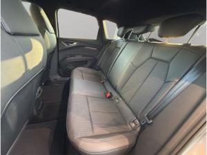 Audi Q4 e-tron S line AHK AR-HuD Pano Matrix 360°