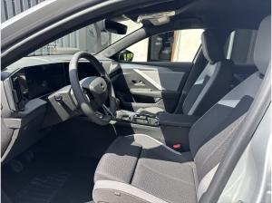 Opel Astra Sports Tourer inkl. AHK, Komfort Paket, Tech Paket