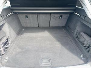 Audi A4 Avant 30 TDI S tr. LED Stdhzg Cam ACC Keyless