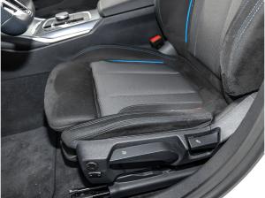BMW 330 330i xDrive Touring M Sport Pano ACC DA PA HuD