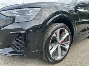Audi SQ8 SUV TFSI tiptr. HUD HD-Matrix Laser Nachtsicht Fahrwerk adv. OLED 22" AHK