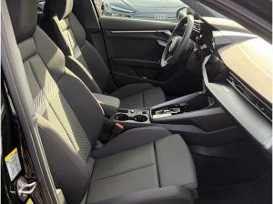 Audi A3 Sportback S line 35 TDI S tronic MMI LED ACC