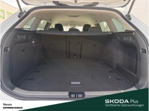 Skoda Superb Combi ESSENCE eTSI DSG NAVI SITZHEIZUNG EINPARKHILFE LED